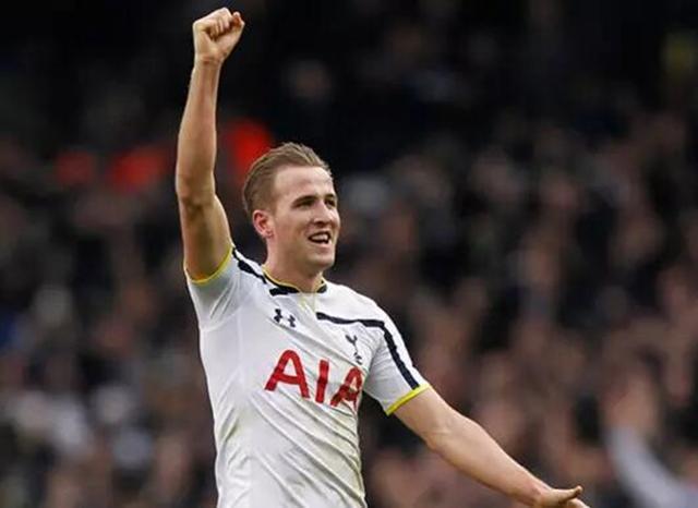 日本队则以 日本队则以