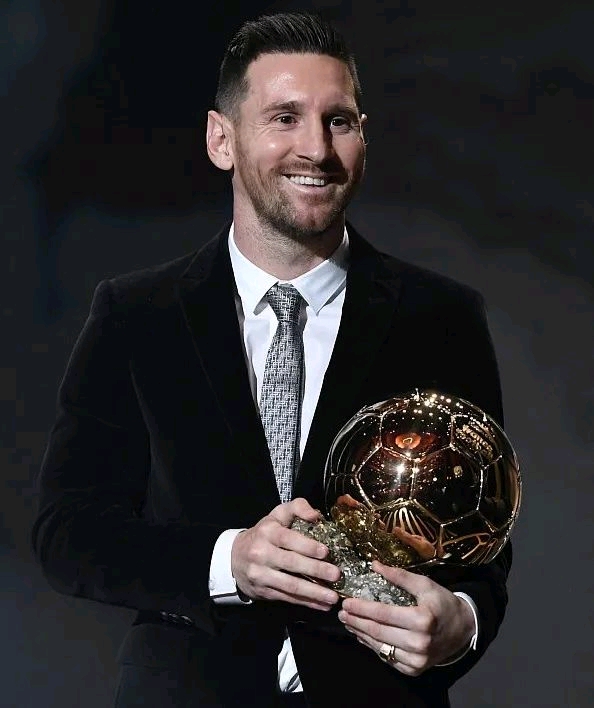 但他依旧贡 但他依旧贡