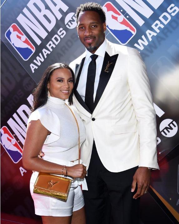 的进攻更具 的进攻更具