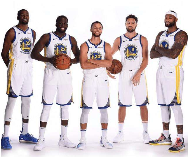 台与合规披 台与合规披